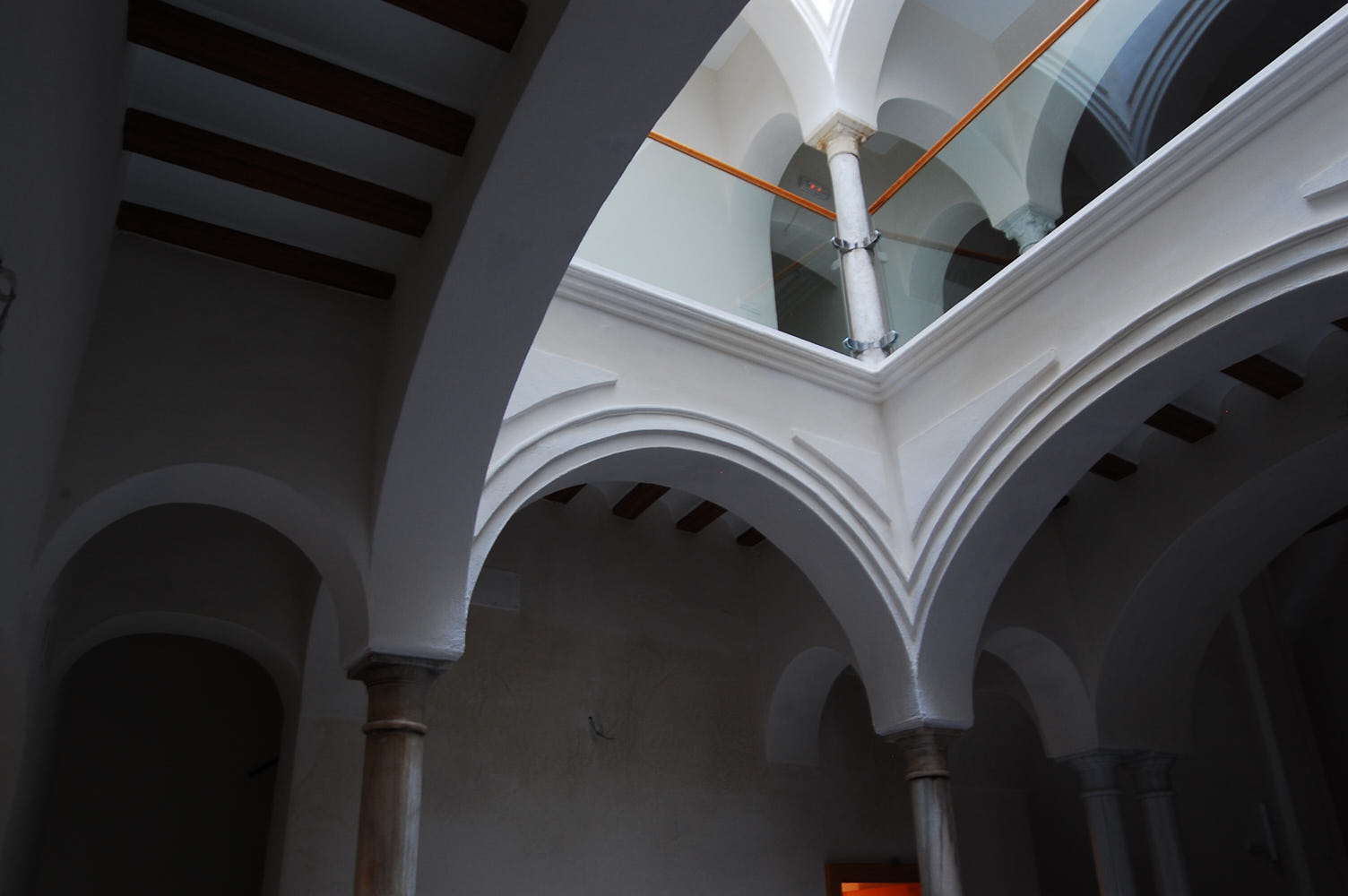 3-Capilla-de-los-Marineos-Esperanza-Triana_04 CAPILLA DE LOS MARINEROS DE LA ESPERANZA DE TRIANA DE SEVILLA