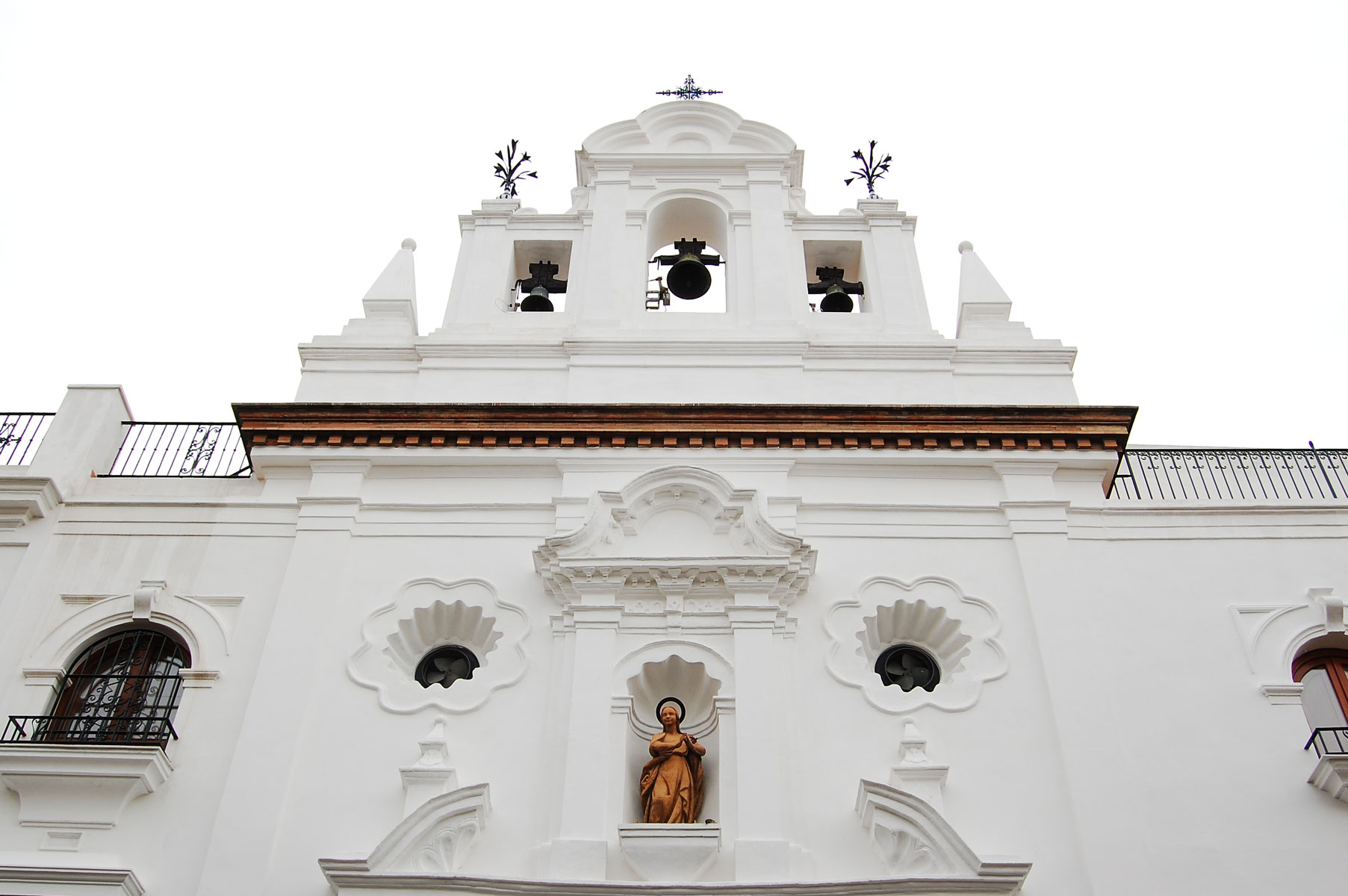 capilla-marineros-triana CAPILLA DE LOS MARINEROS DE LA ESPERANZA DE TRIANA DE SEVILLA